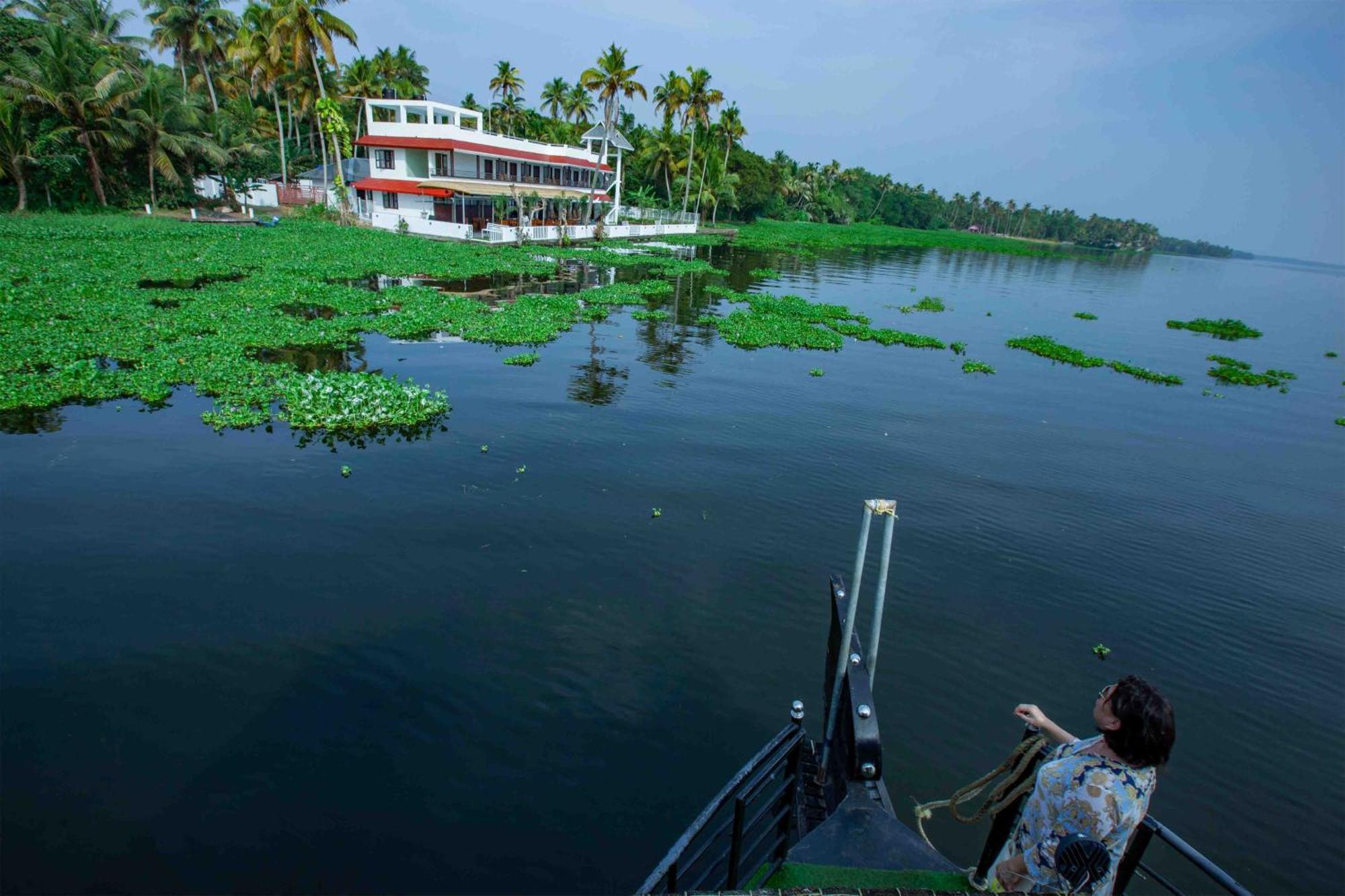 Vembanad Village Backwater Resort Alappuzha Esterno foto