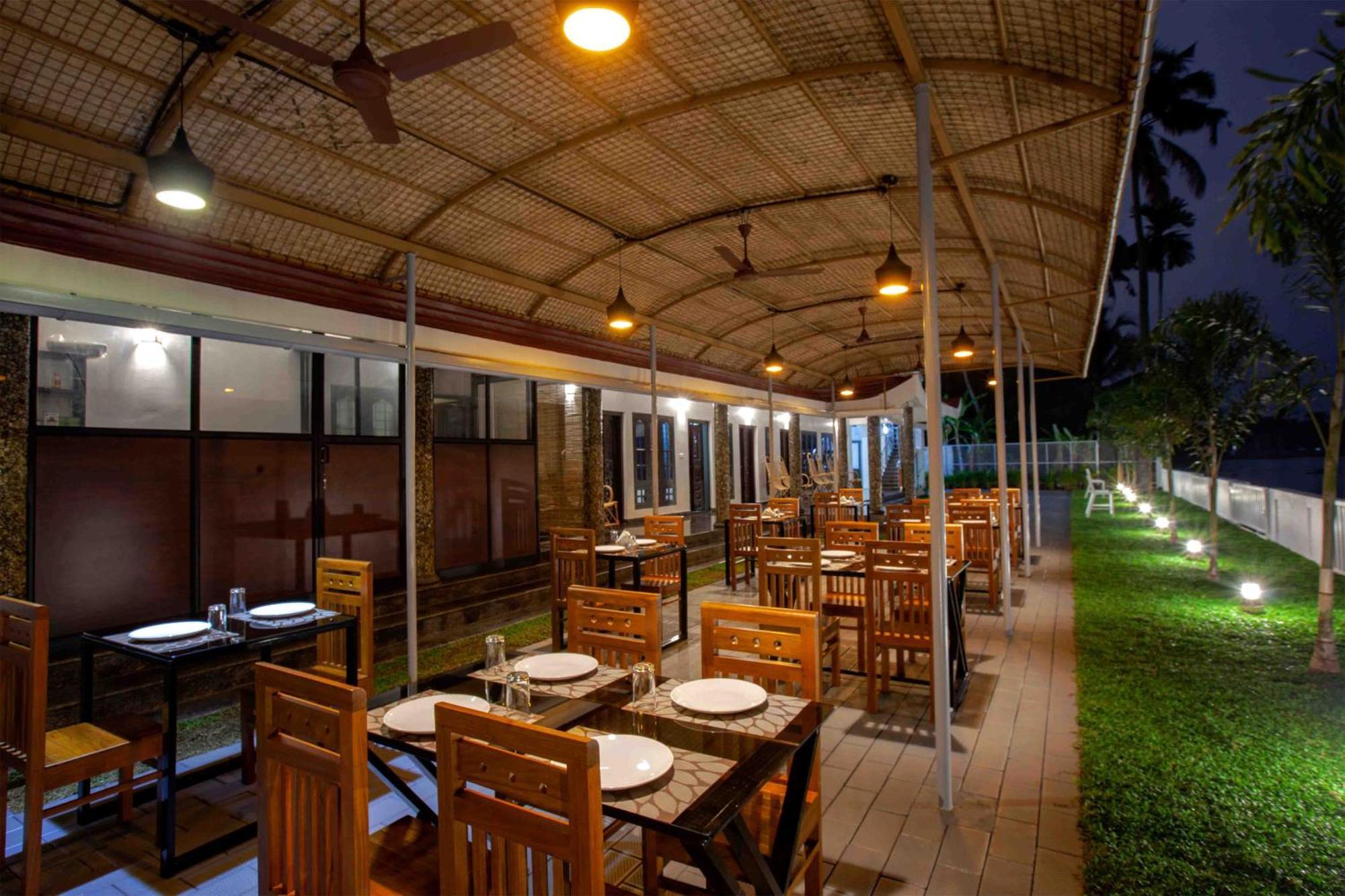 Vembanad Village Backwater Resort Alappuzha Esterno foto