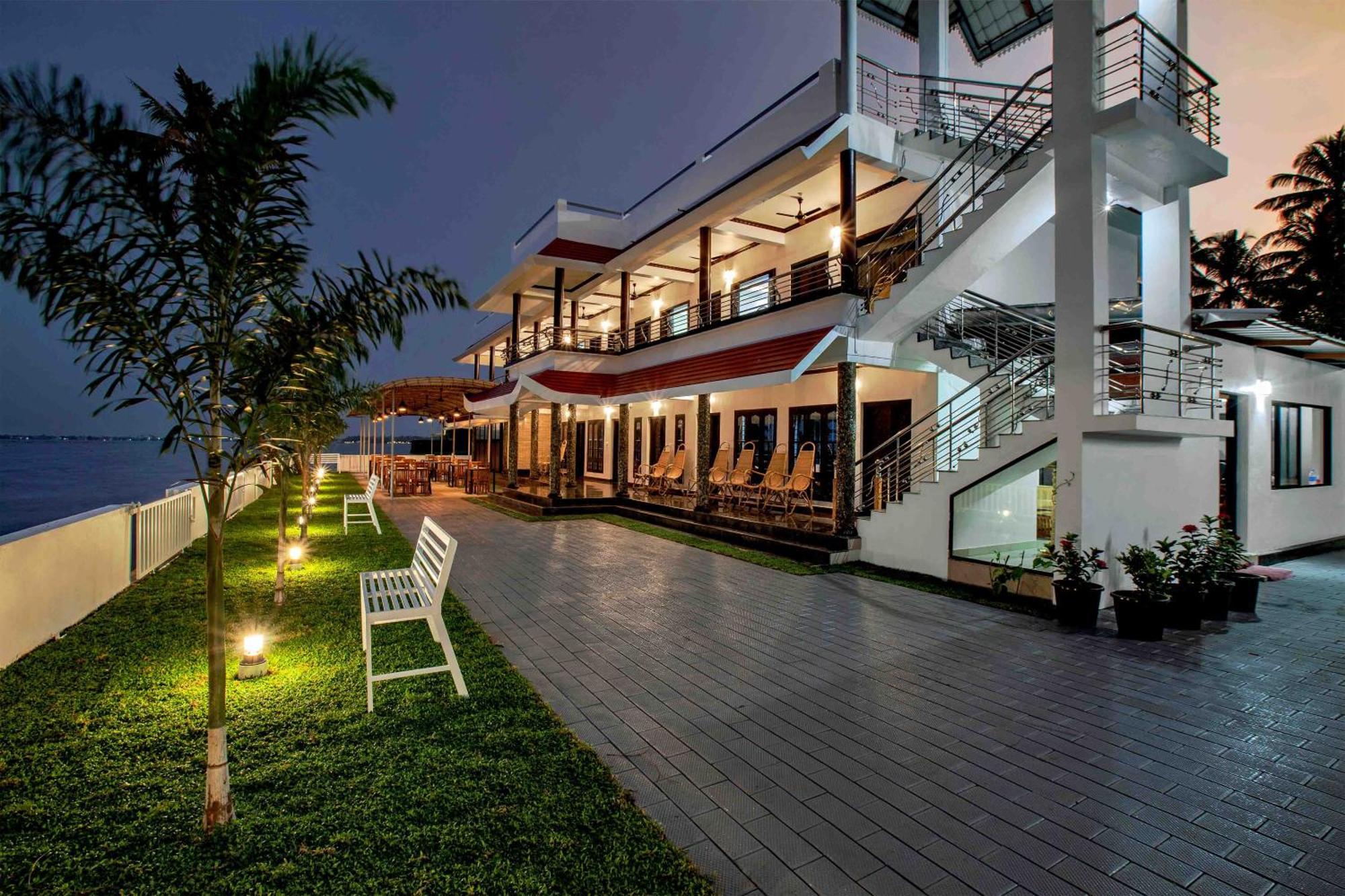 Vembanad Village Backwater Resort Alappuzha Esterno foto